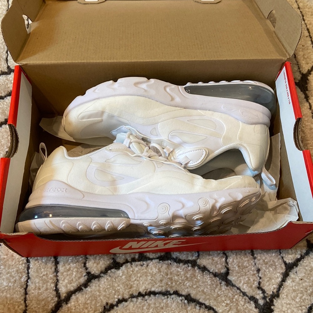 COPY - COPY - Nike Air Max 270 React (GS) white. Size 6.5 youth. Fits size 8 wo…